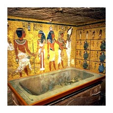 Гробница в соответствии с погребальным культом древнего Египта